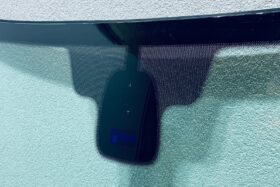 Ново предно стъкло за PEUGEOT 207 CC 2007-2012 SENS-2 на ниска цена