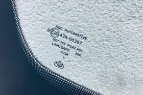 Ново предно стъкло за PORSCHE MACAN 2014 - акустика + камера + сензор.-3 на ниска цена