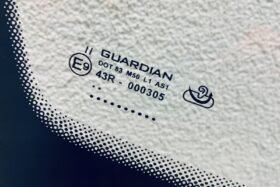 Ново предно стъкло за PORSCHE PANAMERA 16-AKU+KAM+SEN-3 на ниска цена