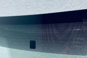 Ново предно стъкло за RENAULT TWINGO II 2007-2014-2 на ниска цена