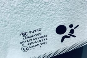 Ново предно стъкло за RENAULT TWINGO II 2007-2014.-3 на ниска цена