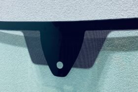 Ново предно стъкло за SEAT LEON IV 2020 - АКУСТИКА + СЕНЗОР + ОРИГИНАЛ-3 на ниска цена