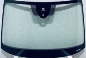 Ново предно стъкло за SKODA KAMIQ 2019 - АКУСТИКА + КАМЕРА СЕНЗОР + ОРИГИНАЛ. на ниска цена