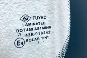 Ново предно стъкло за SMART FORTWO II 207-2014 с датчик.-3 на ниска цена