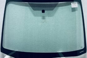 Ново предно стъкло за SUBARU IMPREZA 2011-2016 WRX LEVORG 2014- на ниска цена