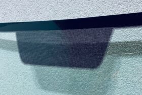 Ново предно стъкло за VW CADDY 2020->-2 на ниска цена