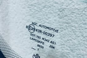 Ново предно стъкло за VW CADDY 2020->-3 на ниска цена