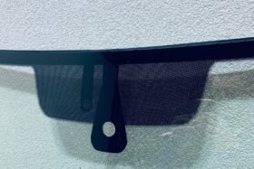 Ново предно стъкло за VW GOLF VII 16-20 SOL+SEN+GRZA-2 на ниска цена