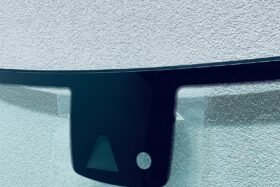 Ново предно стъкло за VW GOLF VII 2012-2016 АКУСТИКА + КАМЕРА + СЕНЗОР-2 на ниска цена