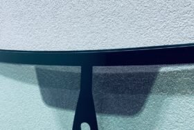 Ново предно стъкло за VW GOLF VIII 2019 - АКУСТИКА + СЕНЗОР-2 на ниска цена