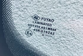 Ново предно стъкло за VW PASSAT B5 1996- SUPERB 2001--3 на ниска цена