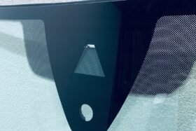 Ново предно стъкло за VW PASSAT B8 2019 - АКУ+КАМ+СЕНЗ.-2 на ниска цена