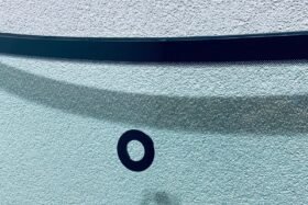 Ново предно стъкло за VW POLO 1999-2001 с датчик.-2 на ниска цена