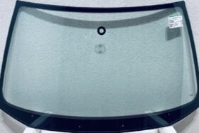 Ново предно стъкло за VW POLO 1999-2001 с датчик. на ниска цена