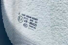 Ново предно стъкло за VW POLO V 2009-2017 с датчик.-3 на ниска цена