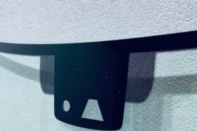 Ново предно стъкло за VW T7 2022 - АКУСТИКА + КАМЕРА + СЕНЗОР-2 на ниска цена