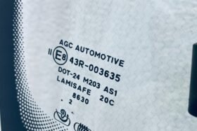 Ново предно стъкло за VW TOURAN 2015 - АКУСТИКА + КАМЕРА + СЕНЗОР + ОТОПЛЕНИЕ-3 на ниска цена