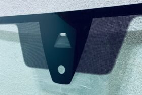 Ново предно стъкло за VW TRANSPORTER T6 2020-KAM+SEN-2 на ниска цена