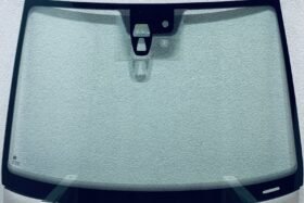 Ново предно стъкло за VW UP CITIGO MII 2016- с камера и сензор. на ниска цена