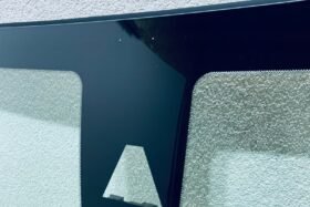 Ново стъкло за OPEL INSIGNIA II 2017 - АКУ + КАМ + СЕН + HUD-2 на ниска цена