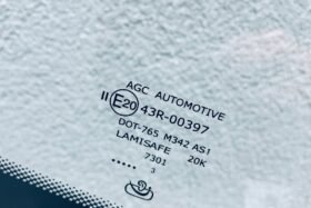 Ново стъкло за RENAULT TALISMAN 2015- АКУ+КАМ+СЕНС-3 на ниска цена