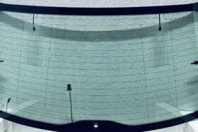 Ново задно стъкло AUDI Q3 2018 - ОЕ ОРИГИНАЛ на ниска цена