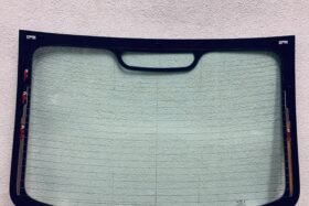 Ново задно стъкло за HYUNDAI I40 СЕДАН 2010- OE-3 на ниска цена