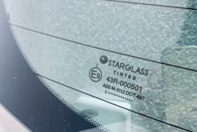 Ново задно стъкло за HYUNDAI KONA 2017 - SUV 5D графитено.-3 на ниска цена