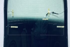 Ново задно стъкло за капак на TESLA 3 2021 - OEM-3 на ниска цена