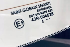 Ново задно стъкло за MAZDA 2 2015--2 на ниска цена