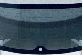 Ново задно стъкло за PEUGEOT 4008 2012-> на ниска цена