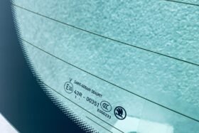 Ново задно стъкло за SKODA SUPERB HBK 2015 - ЗЕЛЕНО + ОРИГИНАЛ-2 на ниска цена