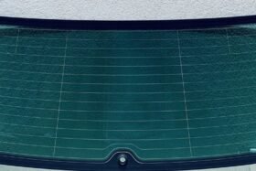 Ново задно стъкло за VW GOLF V HBK 2003-2008 OE-3 на ниска цена