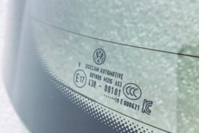 Ново задно стъкло за VW GOLF VIII HBK 2020 - OE-3 на ниска цена