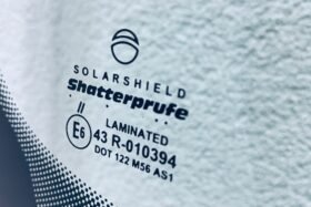 Новото предно стъкло за AUDI A1 2018 - СЕНЗОР-3 на ниска цена