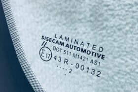 Новото предно стъкло за FORD CUSTOM 2018- с KAM