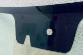 Предно стъкло НОВ ХЮНДАЙ i20 II 2014- KAM+SENS-2 на ниска цена