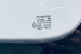 Новото предно стъкло за OPEL ZAFIRA TOURER 2011-KAM+SEN-3 на ниска цена