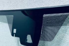 Новото предно стъкло за TOYOTA RAV4 2019- KAM+SEN+GRZ-2 на ниска цена