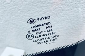 Новото предно стъкло за TOYOTA YARIS 2019 - KAM+SEN+HUD.-3 на ниска цена