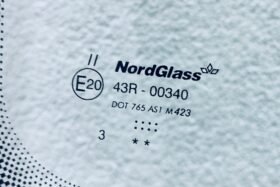 Новото предно стъкло за VW UP CITIGO MII 2016- с камера и сензор.-3 на ниска цена