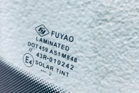 Предно стъкло AUDI A3 CABRIO 2016-> ANT+KAM+SEN-3 на ниска цена