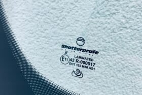 Предно стъкло AUDI A4 B8 2012-2015 АКУСТИКА+СЕНЗОР - НАМАЛЕНИЕ-3 на ниска цена