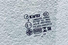 ПРЕДНО СТЪКЛО AUDI A6 C5 СЕДАН 1997-2004 1474 X 875-3 на ниска цена