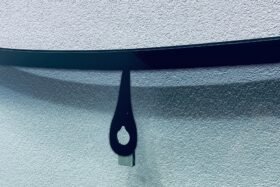 Предно стъкло AUDI A6 C6 2004-2011 СЕНЗОР ЗА ДЪЖД/ЗАЗОР-2 на ниска цена