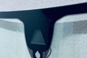 Предно стъкло AUDI A6 C7 2010-2012 АКУСТИКА+КАМЕРА+СЕНЗОР-2 на ниска цена