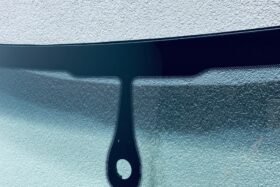 Предно стъкло AUDI A6 C7 2012-2018 СЕНЗОР ЗА ДЪЖД/ЗАЗОР.-2 на ниска цена