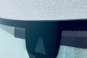 Предно стъкло AUDI A6 C8 2022- АКУ+КАМ+СЕН+HUD+ОЕ-2 на ниска цена