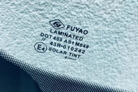 Предно стъкло AUDI Q2 2015- СЕНЗОР+КАМЕРА-3 на ниска цена