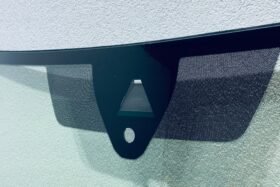 Предно стъкло AUDI Q4 E-TRON 2021- SOLАР+КАМЕРА+СЕНЗОР ЗА ОГРЯВАНЕ+HUD-2 на ниска цена